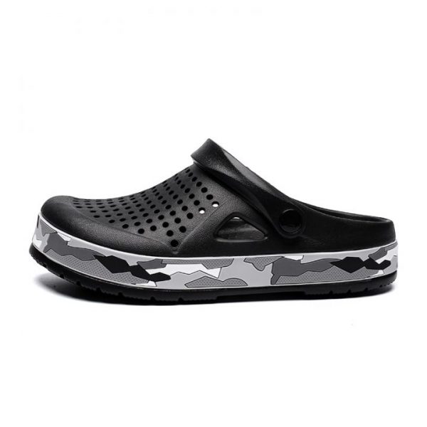 Hot Sale Brand Clogs Men Sandals Casual Shoes EVA Lightweight Sandles Unisex Colorful Shoes for Summer 1