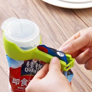 Snack Sealing Clip Fresh Keeping Sealer Clamp Plastic Helper Food Saver Travel Kitchen Gadgets Seal Pour 4