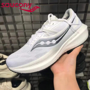 נעלי ריצה גברים SAUCONY TRIUMPH 20