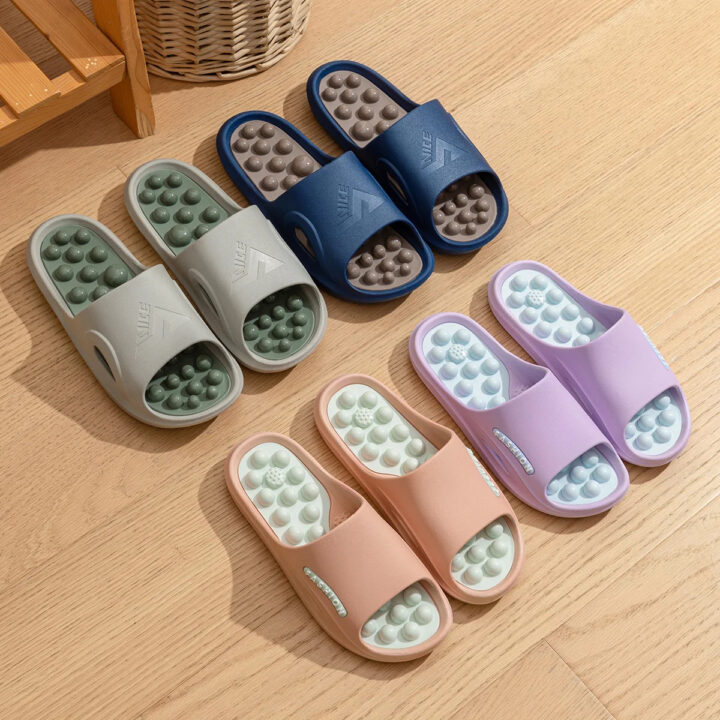 כפכפי עיסוי אורתופדיים לנשים עם רפידת עיסוי ונוחות יומיומית