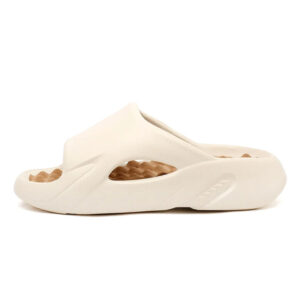 כפכפי נוחות לגברים עם רפידת עיסוי עמוקה