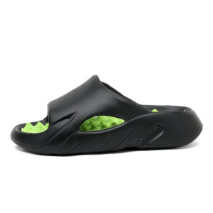 כפכפי נוחות לגברים עם רפידת עיסוי עמוקה